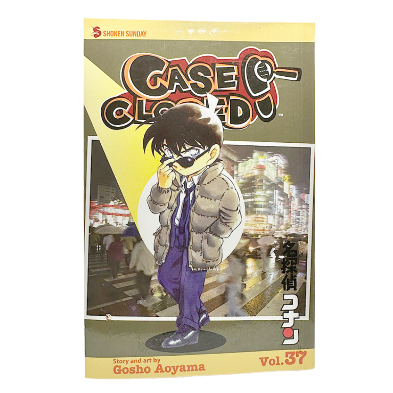Detective Conan Osa 37 anime manga -kansi, jossa päähenkilö seisoo kaupunkitaustaa vasten.