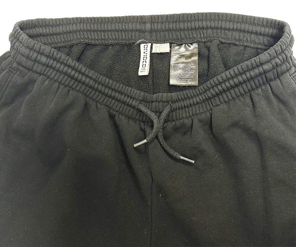 Pantalones de chándal básicos negros para mujer H&M, ropa deportiva mujer cómoda y casual.
