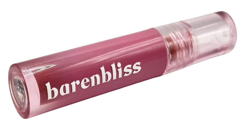 Bare N Bliss Rumenilo za Usne u ružičastoj nijansi, elegantno pakiranje s bijelim logotipom.