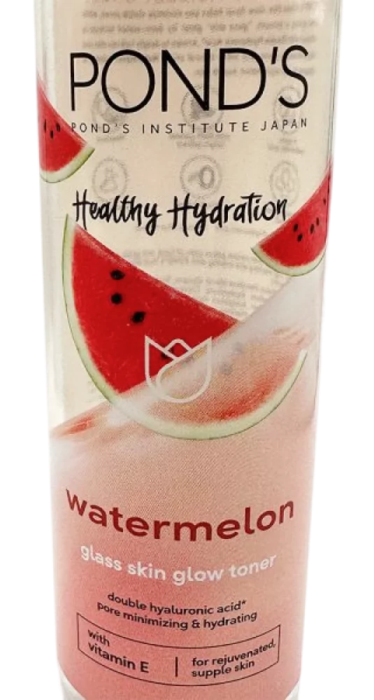 Láhev Melounového hydratačního toneru Pond’s s obrázky melounu na etiketě.