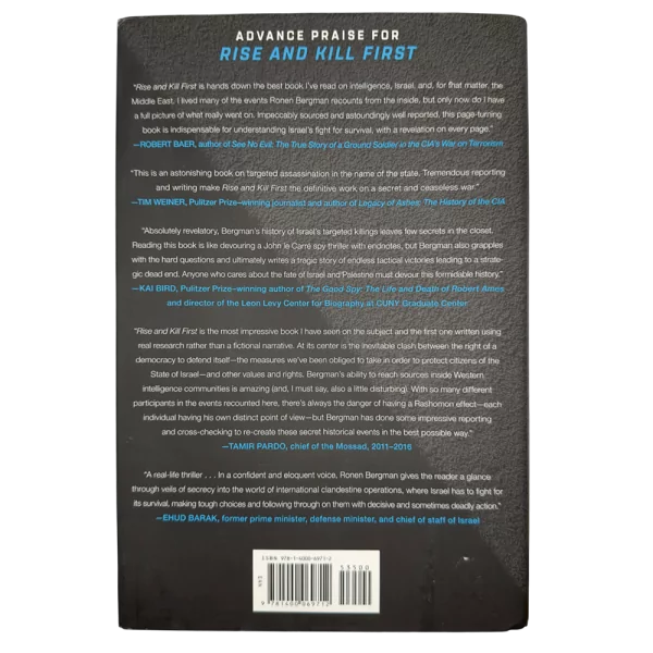 Bagsiden af "Rise and Kill First" med anmeldelser og ros fra forfattere, journalister og tidligere embedsmænd.